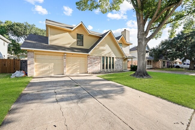 22714 Powell House Ln