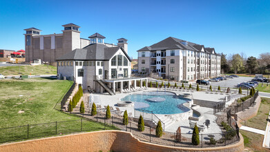 West Edge Apartments in Lynchburg, VA - Building Photo - Building Photo