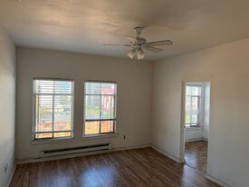 1562 Seventh Ave in San Diego, CA - Building Photo