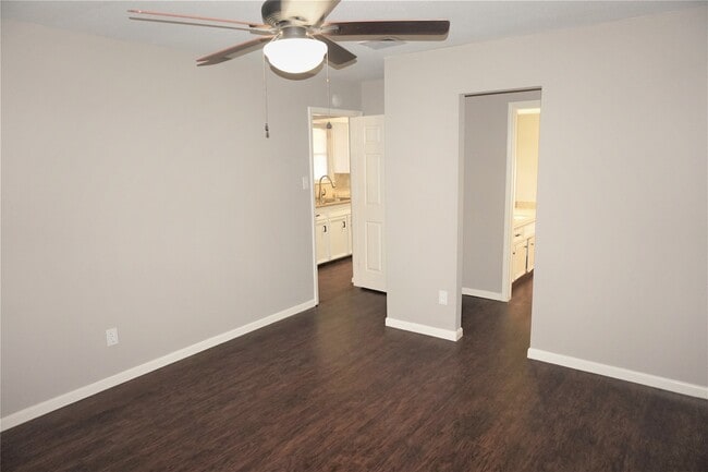 property at 2727 Tinechester Dr