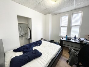 1572 Tremont St, Unit 2 in Boston, MA - Building Photo - Building Photo