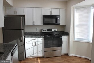 10130 Shiloh Ct in Manassas, VA - Building Photo - Building Photo