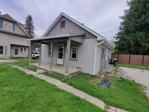 402 E Walnut St in Greensburg, IN - Building Photo - Building Photo