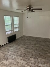 810 E Hazelwood Ave in Rahway, NJ - Building Photo - Building Photo