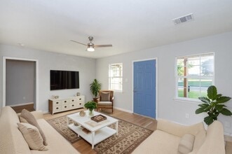 3707 Meadowlake Rd in Pasadena, TX - Building Photo - Building Photo