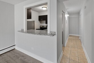 6012 N Kenmore Ave in Chicago, IL - Building Photo - Building Photo