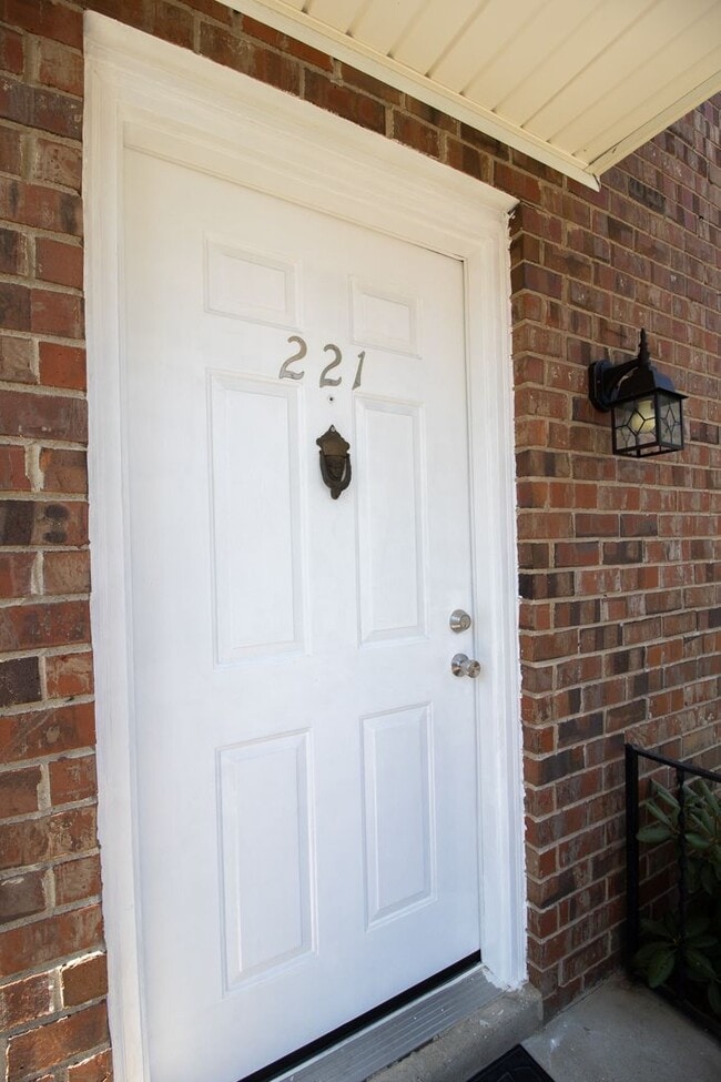 221 Timberway Dr in Nashville, TN - Building Photo - Building Photo