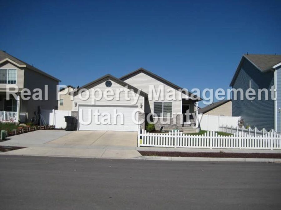 224 S 880 W in Spanish Fork, UT - Building Photo