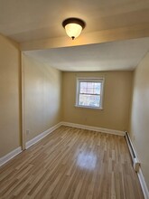 513 Post Ave in Lyndhurst, NJ - Building Photo - Building Photo
