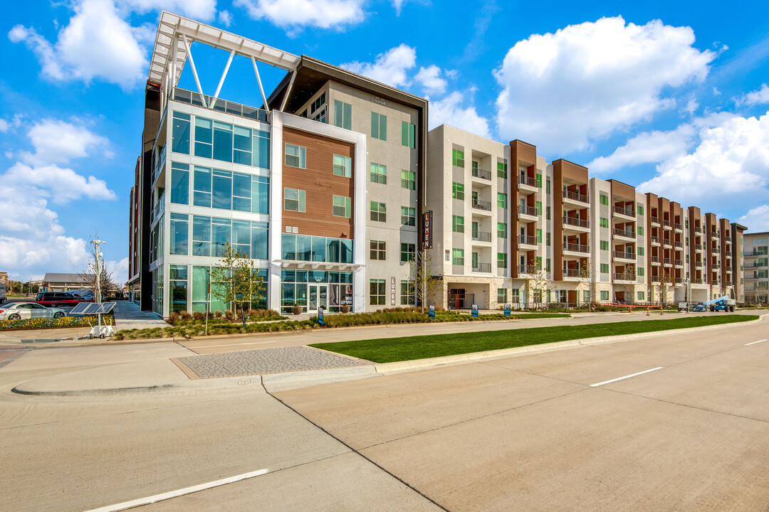 JEFFERSON LUMEN in Irving, TX - Foto de edificio