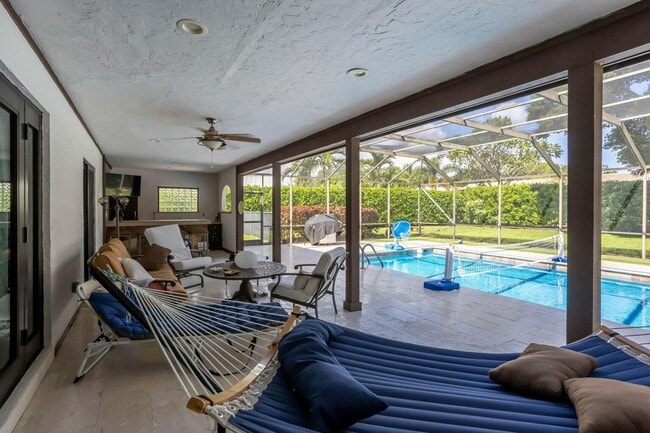 2903 Banyan Blvd Cir NW in Boca Raton, FL - Building Photo - Building Photo