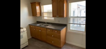 1424 Ocean Ave in Seal Beach, CA - Building Photo - Building Photo
