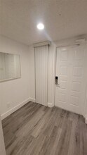 6562 Boca Del Mar Dr in Boca Raton, FL - Building Photo - Building Photo