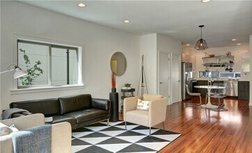 4214 S Trenton St in Seattle, WA - Building Photo - Building Photo