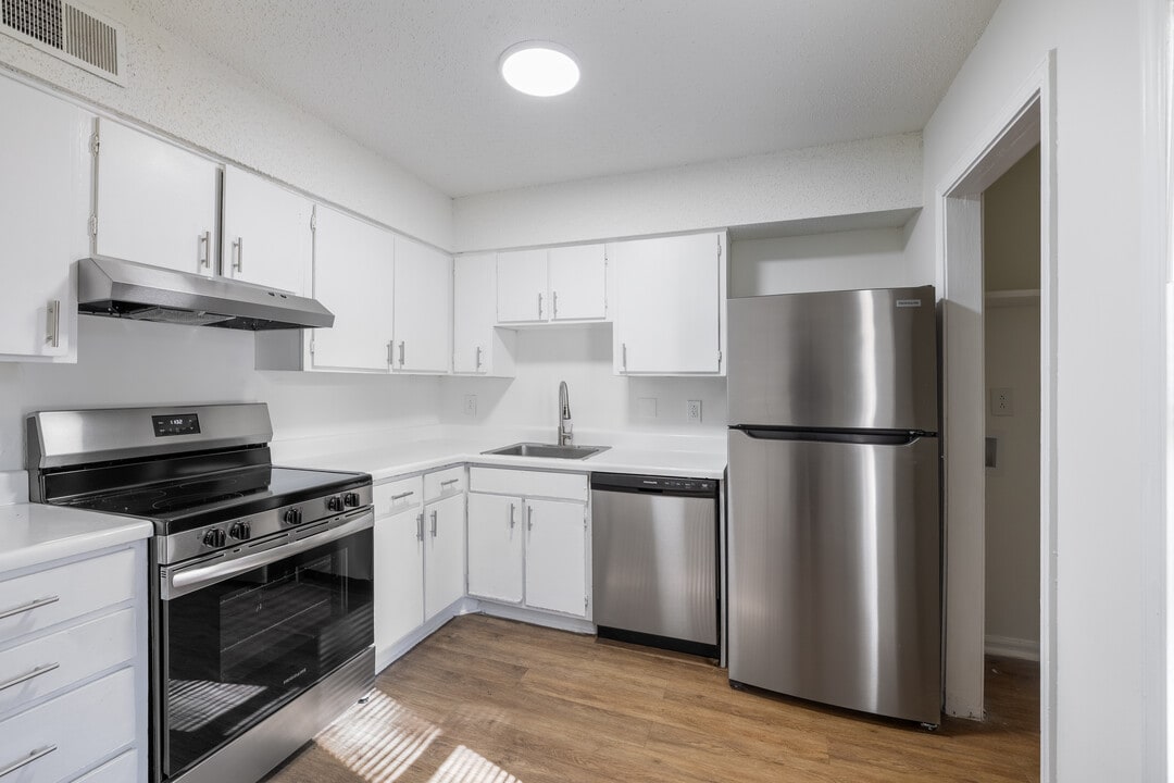 Harbour Landing in Columbia, SC - Foto de edificio