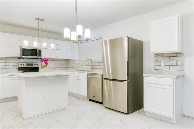 property at 2052 Club Oak Dr