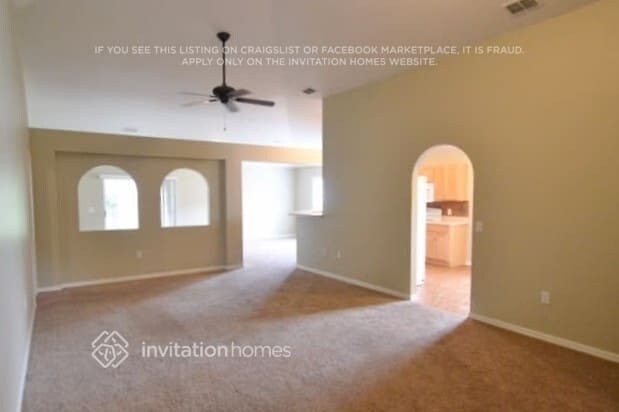 992 Vanderbilt Dr in Eustis, FL - Building Photo - Building Photo