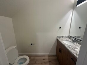 27 N Gateway Dr in Providence, UT - Building Photo - Building Photo