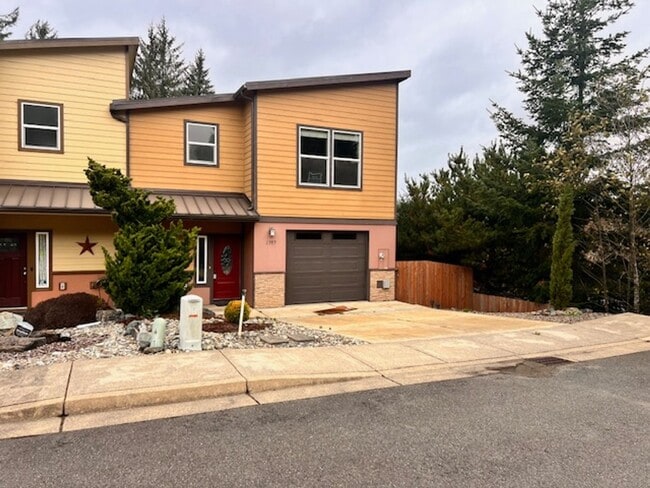 property at 2389 Brooklyn Dr