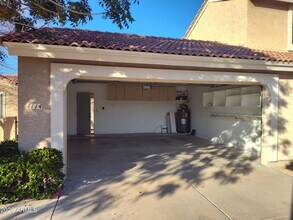 4114 E Jojoba Rd in Phoenix, AZ - Building Photo - Building Photo
