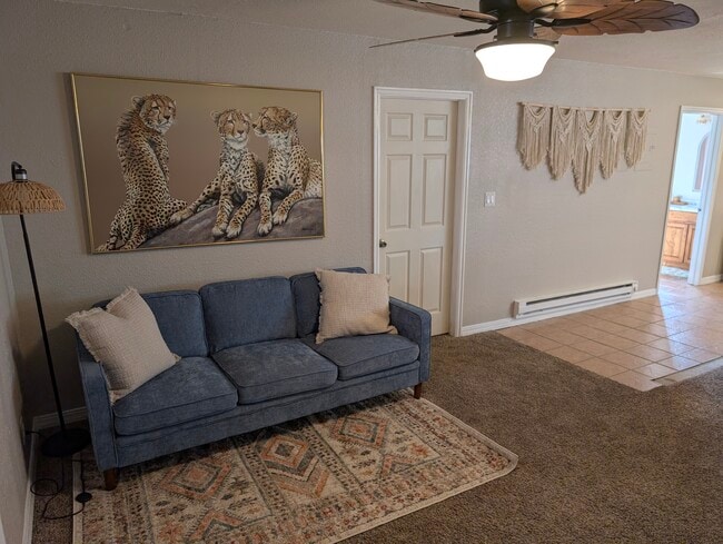 741 Elm St, Unit 741.5 Elm Street Room 1 in Elko, NV - Building Photo - Building Photo