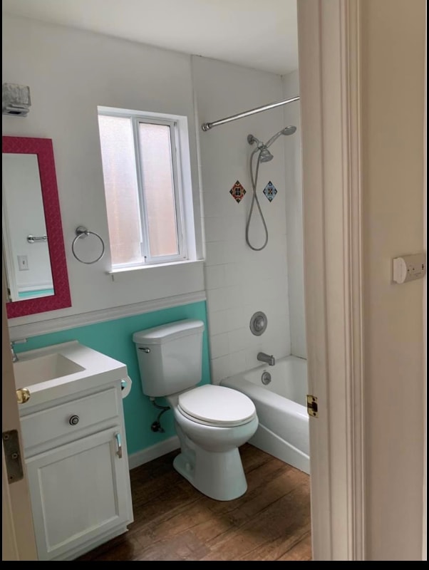 1524 Kenneth St in Seaside, CA - Foto de edificio - Building Photo