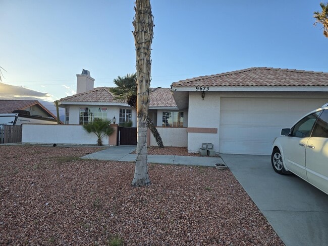 property at 9673 Vista Del Valle