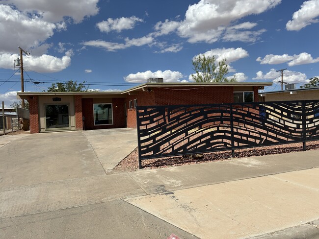 property at 5113 Wally Dr