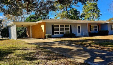 623 Mallard Dr in Myrtle Beach, SC - Foto de edificio - Building Photo