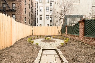 316-318 E 81st St in New York, NY - Building Photo - Other