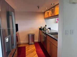 2400 SW 3rd Ave in Miami, FL - Building Photo - Building Photo