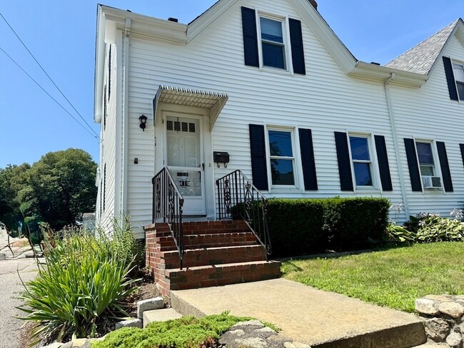 property at 410-412-412 Court St