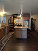 2204 Forest Trail in Austin, TX - Building Photo - Building Photo