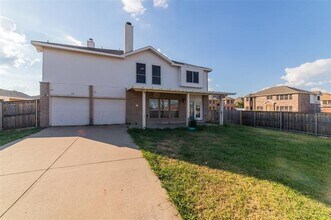 122 Berkley Dr in Rockwall, TX - Building Photo - Building Photo