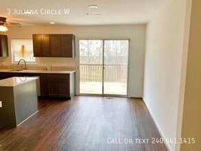 3 Juliana Cir W in Annapolis, MD - Building Photo - Building Photo