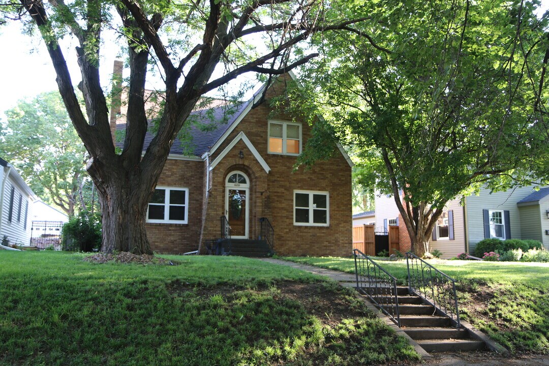 620 E Wiswall Pl in Sioux Falls, SD - Building Photo
