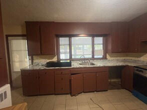 60 Fountain Ter in New Haven, CT - Building Photo - Building Photo