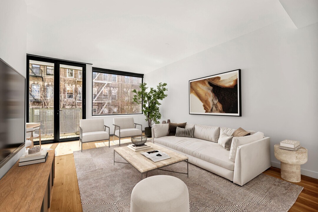 277 E 7th St in New York, NY - Building Photo