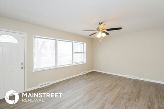 8003 E 90th Terrace in Kansas City, MO - Building Photo - Building Photo