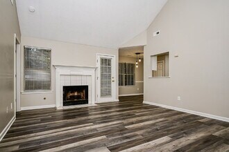 819 Sweetwater Way in Mcdonough, GA - Building Photo - Building Photo