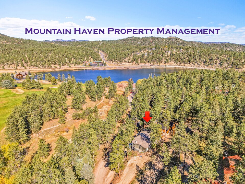 4684 S Pine Rd in Evergreen, CO - Building Photo