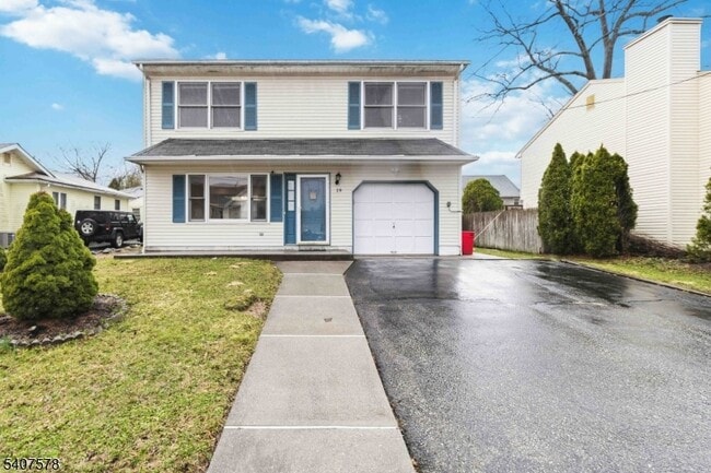 property at 19 Dacotah Ave