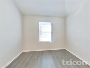 3609 Doris Dr in Denton, TX - Foto de edificio - Building Photo