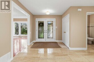 21 Kersey Crescent in Richmond Hill, ON - Building Photo - Building Photo