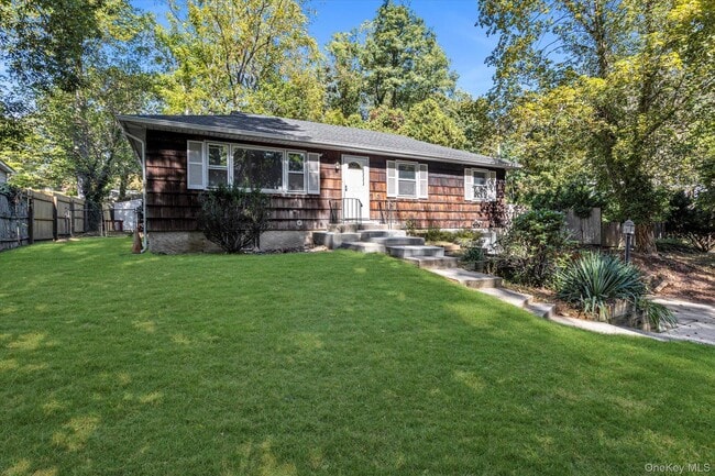 property at 613 Landing Rd