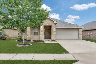 9256 Los Cabos Trail in Fort Worth, TX - Building Photo