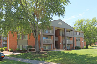 Ferncliff Apartments in Roanoke, VA - Building Photo - Building Photo