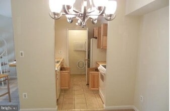 12286 Fort Buffalo Cir in Fairfax, VA - Building Photo - Building Photo