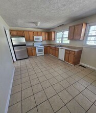 99 Woodard Ave in Oxford, AL - Building Photo - Building Photo