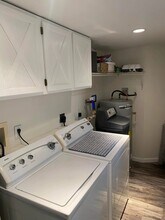 7812 W Saint Martins Blvd in Jefferson City, MO - Building Photo - Building Photo